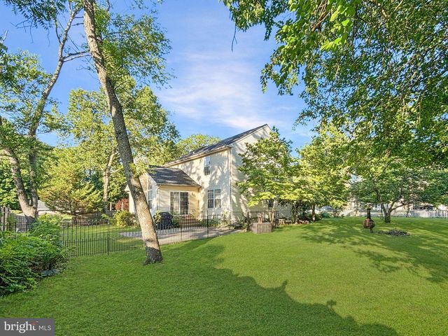 1605 WASHINGTON ST, Hainesport, NJ 08036