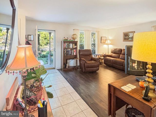 1605 WASHINGTON ST, Hainesport, NJ 08036