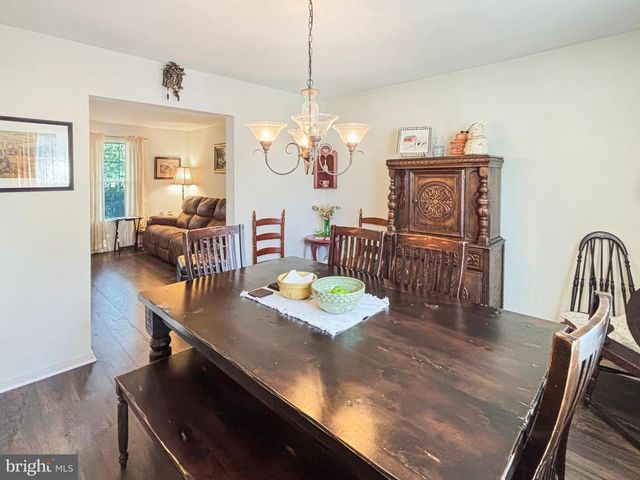 1605 WASHINGTON ST, Hainesport, NJ 08036