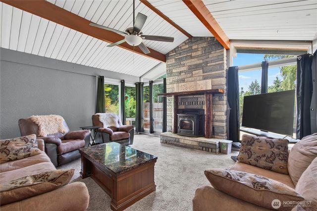 103 Pare Road, Kelso, WA 98626