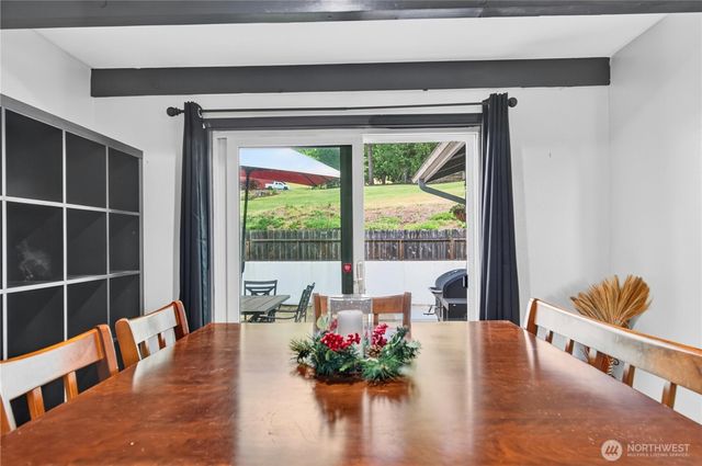 103 Pare Road, Kelso, WA 98626