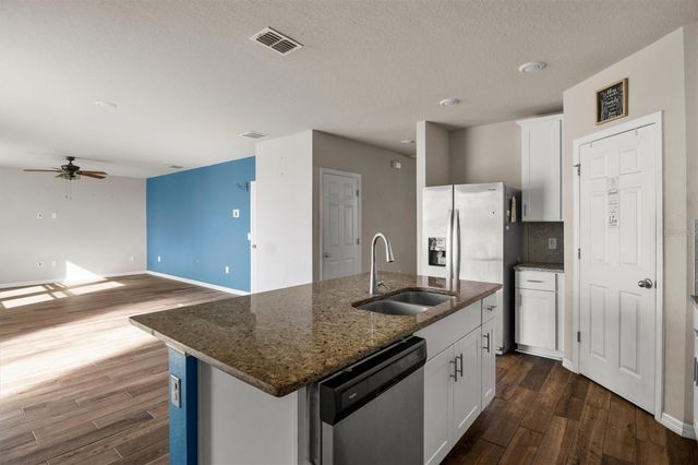 884 CAMBRIDGE DRIVE, Winter Haven, FL 33881