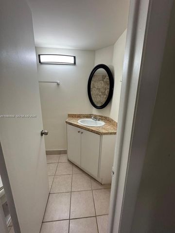 1201 NE 191st Street G313, Miami, FL 33179