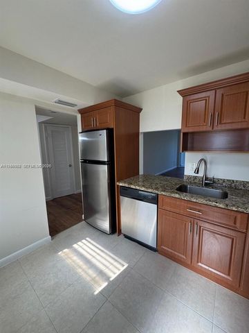1201 NE 191st Street G313, Miami, FL 33179
