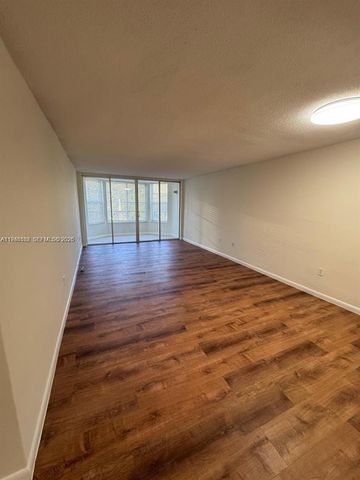 1201 NE 191st Street G313, Miami, FL 33179