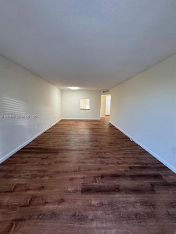 1201 NE 191st Street G313, Miami, FL 33179