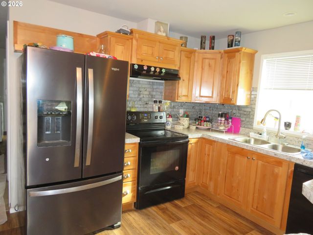515 Se SHERIDAN Rd, Sheridan, OR 97378