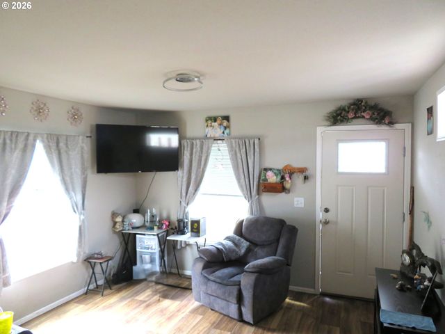 515 Se SHERIDAN Rd, Sheridan, OR 97378