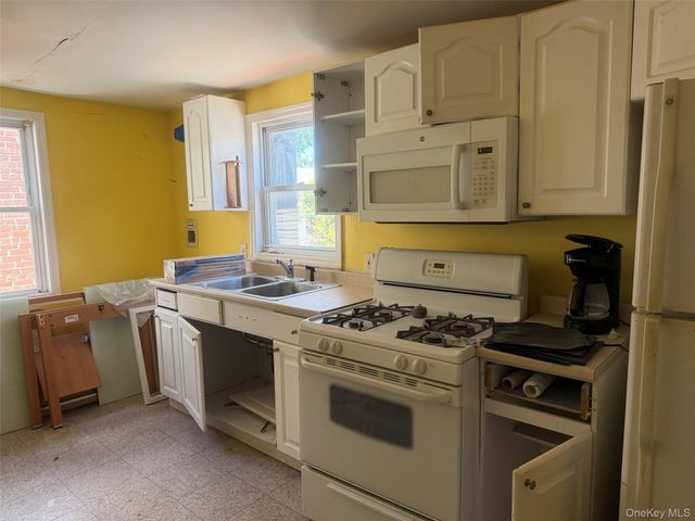 11319 14th Road, College Point, NY 11356