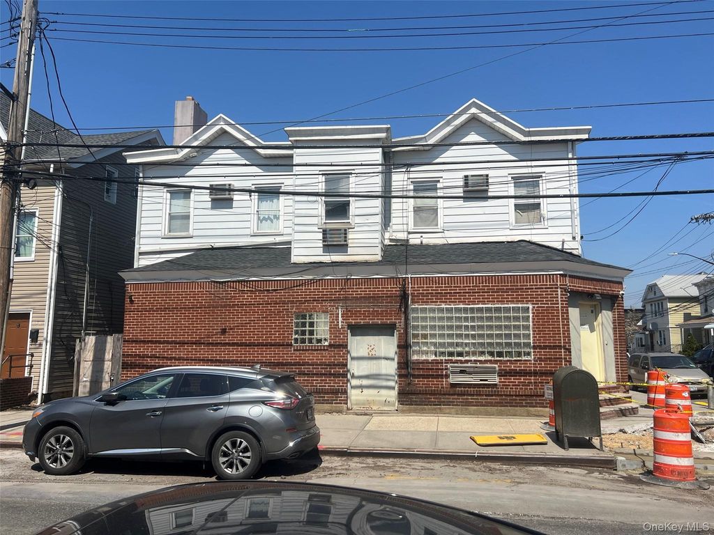 11319 14th Road, College Point, NY 11356