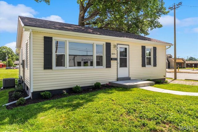 4815 W Washington Street, Belleville, IL 62226