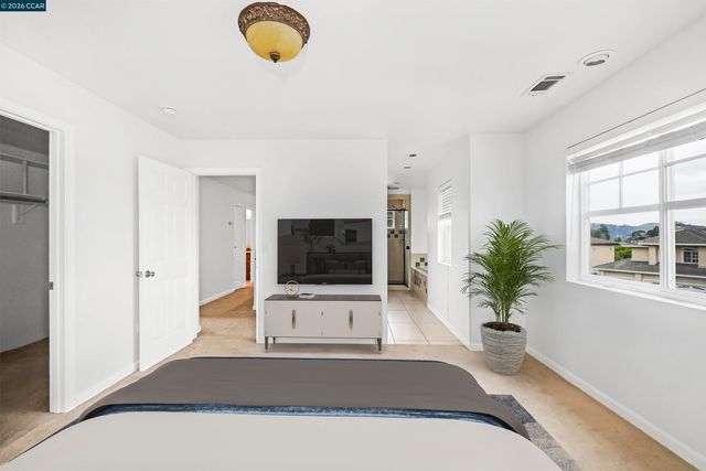 213 N Rancho Pl, Pinole, CA 94564