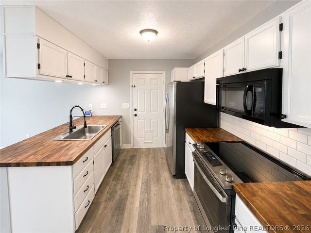 2543 Painters Mill Drive, Fayetteville, NC 28304