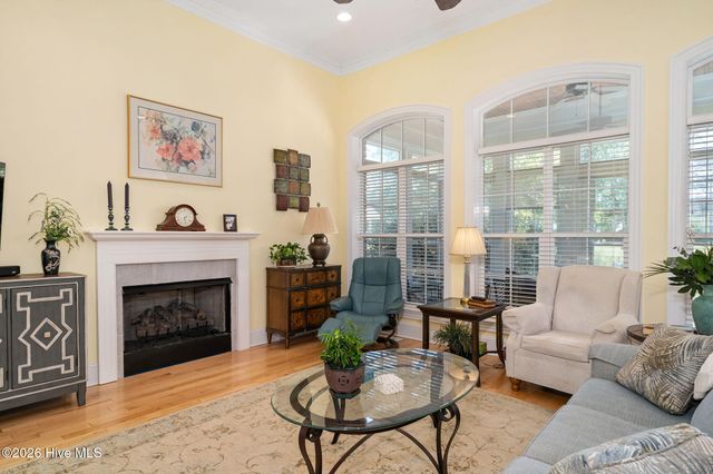 150 Red Fox Run Drive, Wallace, NC 28466