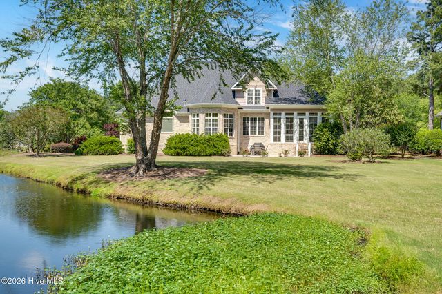 150 Red Fox Run Drive, Wallace, NC 28466