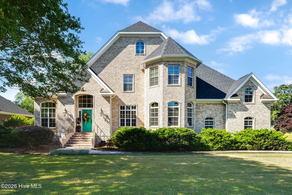 150 Red Fox Run Drive, Wallace, NC 28466