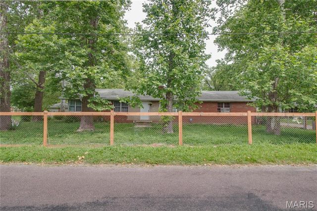 427 Ruth Avenue, Cottage Hills, IL 62018