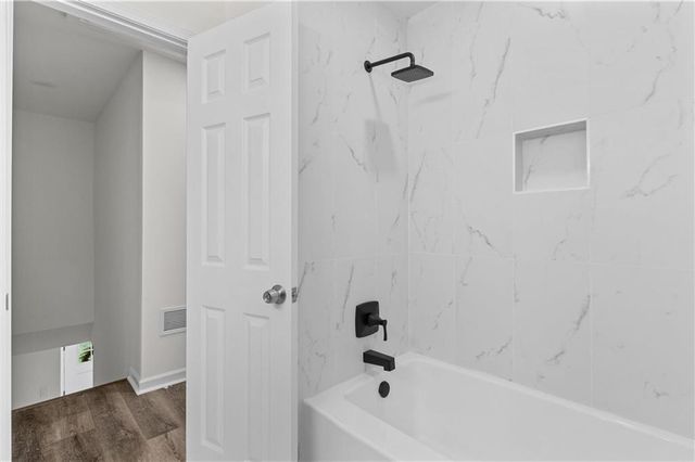 2883 Country Lane NW, Kennesaw, GA 30152