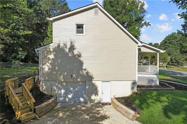 2883 Country Lane NW, Kennesaw, GA 30152