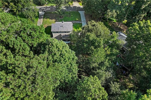 2883 Country Lane NW, Kennesaw, GA 30152