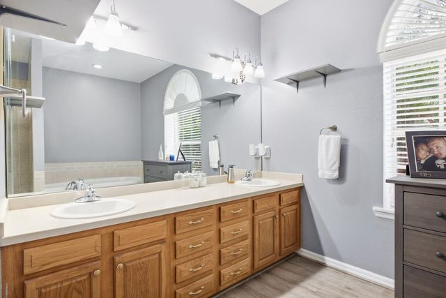 6728 THACKSTON DRIVE, Riverview, FL 33578