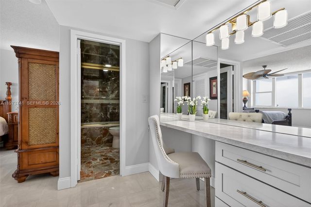 3140 S Ocean Dr PH4, Hallandale Beach, FL 33009