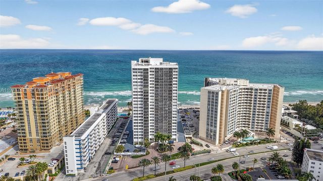 3140 S Ocean Dr PH4, Hallandale Beach, FL 33009