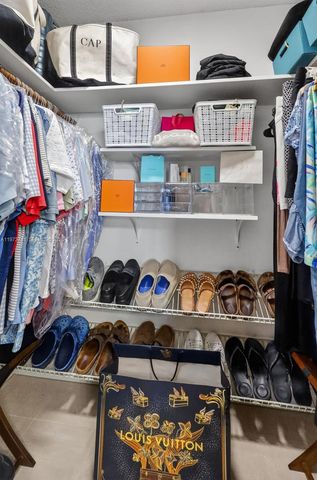 3140 S Ocean Dr PH4, Hallandale Beach, FL 33009