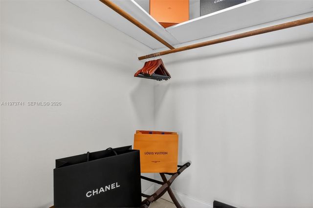 3140 S Ocean Dr PH4, Hallandale Beach, FL 33009