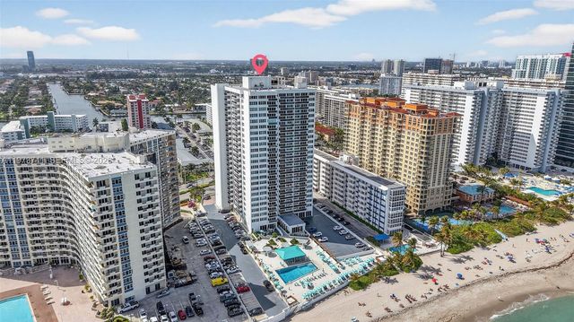 3140 S Ocean Dr PH4, Hallandale Beach, FL 33009