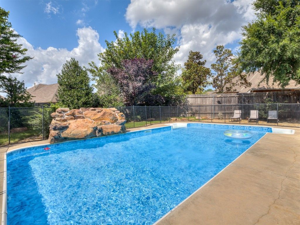 3201 SW 131st Street, Oklahoma City, OK 73170