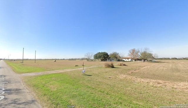 4310 GIN RD, Seguin, TX 78155