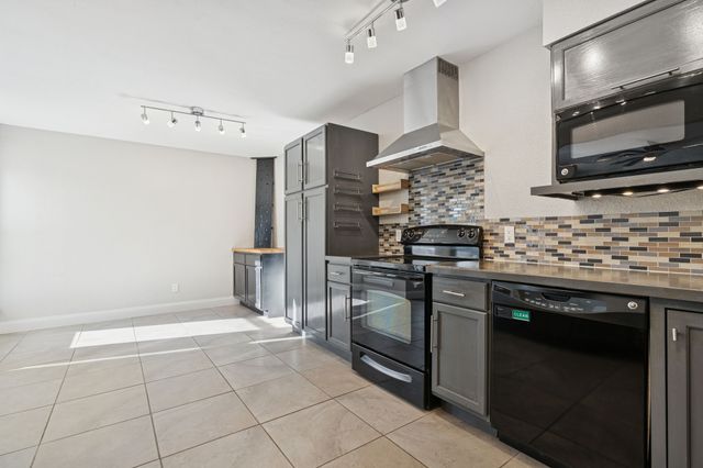 2009 Via Bravo, Carrollton, TX 75006