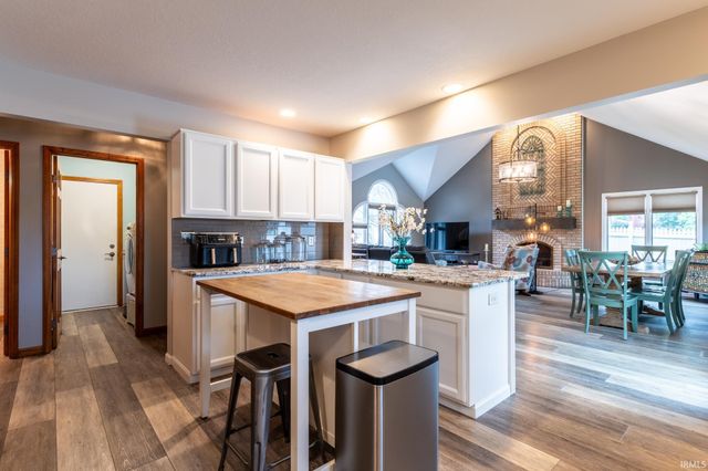 7517 Greymoor Drive, Fort Wayne, IN 46815