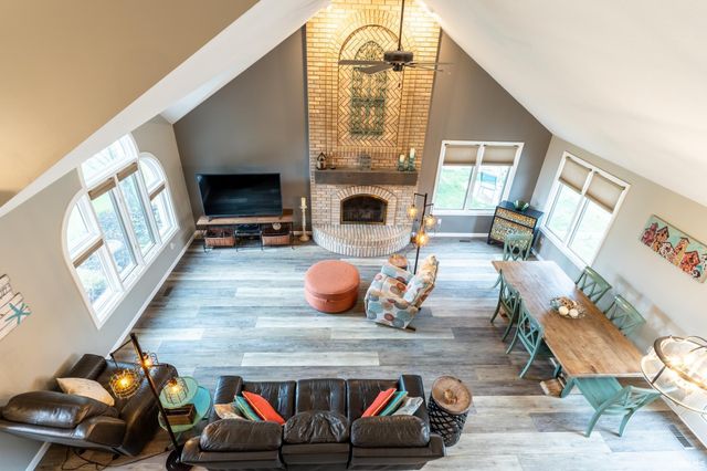 7517 Greymoor Drive, Fort Wayne, IN 46815