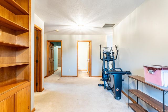 7517 Greymoor Drive, Fort Wayne, IN 46815