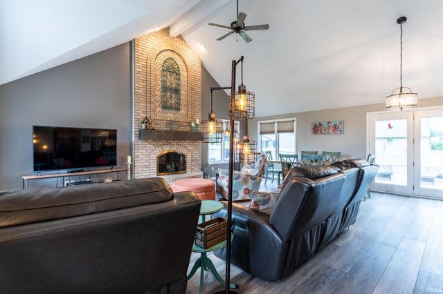 7517 Greymoor Drive, Fort Wayne, IN 46815