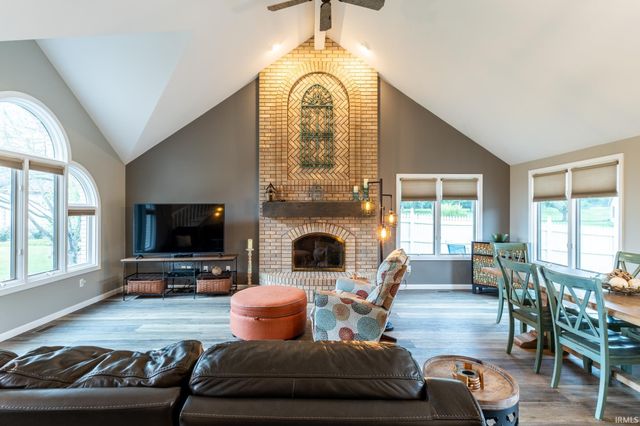 7517 Greymoor Drive, Fort Wayne, IN 46815