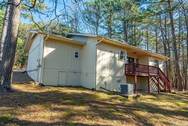 3 Penaranda Lane, Hot Springs Village, AR 71909