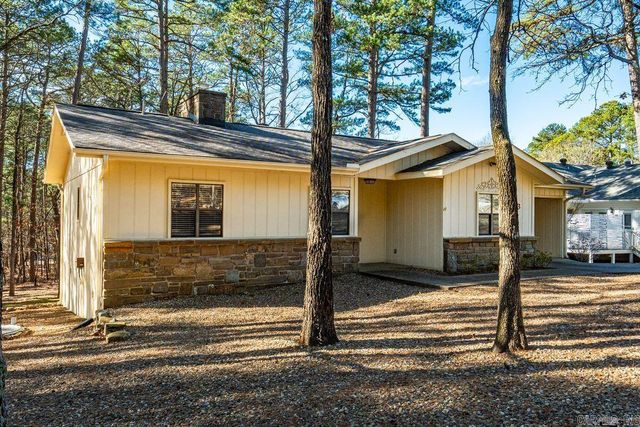 3 Penaranda Lane, Hot Springs Village, AR 71909