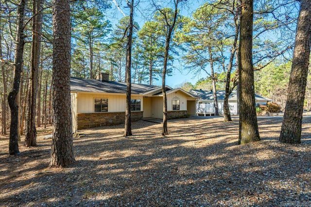 3 Penaranda Lane, Hot Springs Village, AR 71909