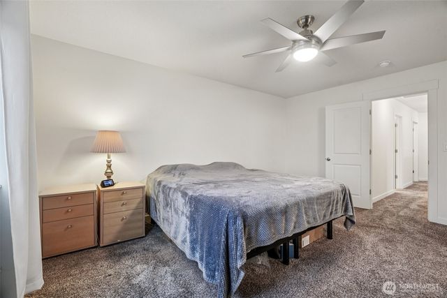 1121 N Auburn Place, Ridgefield, WA 98642