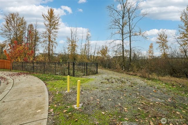 1121 N Auburn Place, Ridgefield, WA 98642