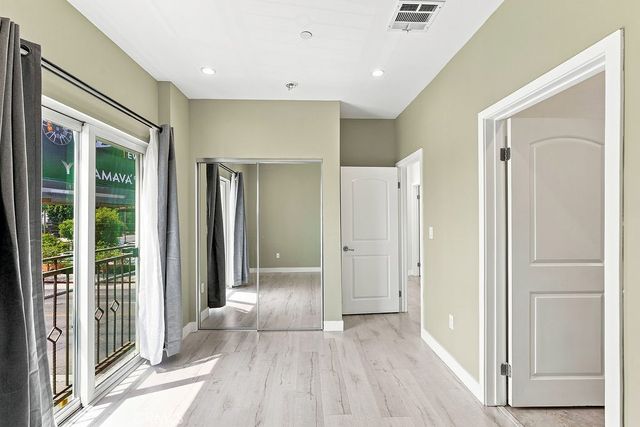 15340 Lassen, Los Angeles, CA 91345