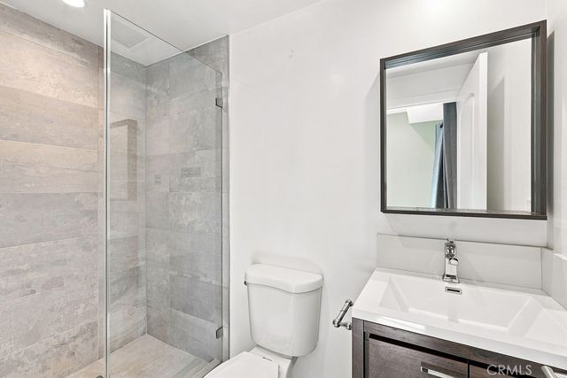 15340 Lassen, Los Angeles, CA 91345