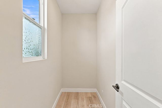 15340 Lassen, Los Angeles, CA 91345