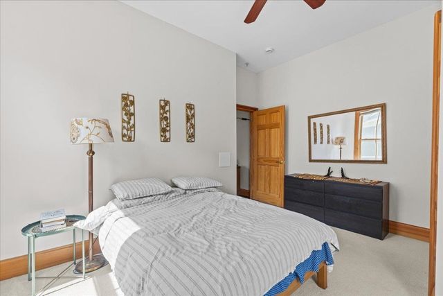 204 S Union St Apt 5, Burlington, VT 05401