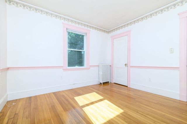7 Mount Vernon Rd E, Weymouth, MA 02189