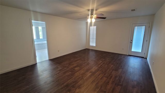 403 Woodhollow Drive, Wylie, TX 75098