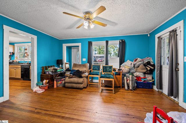 819 Gordon Street Extension, Greenville, SC 29611